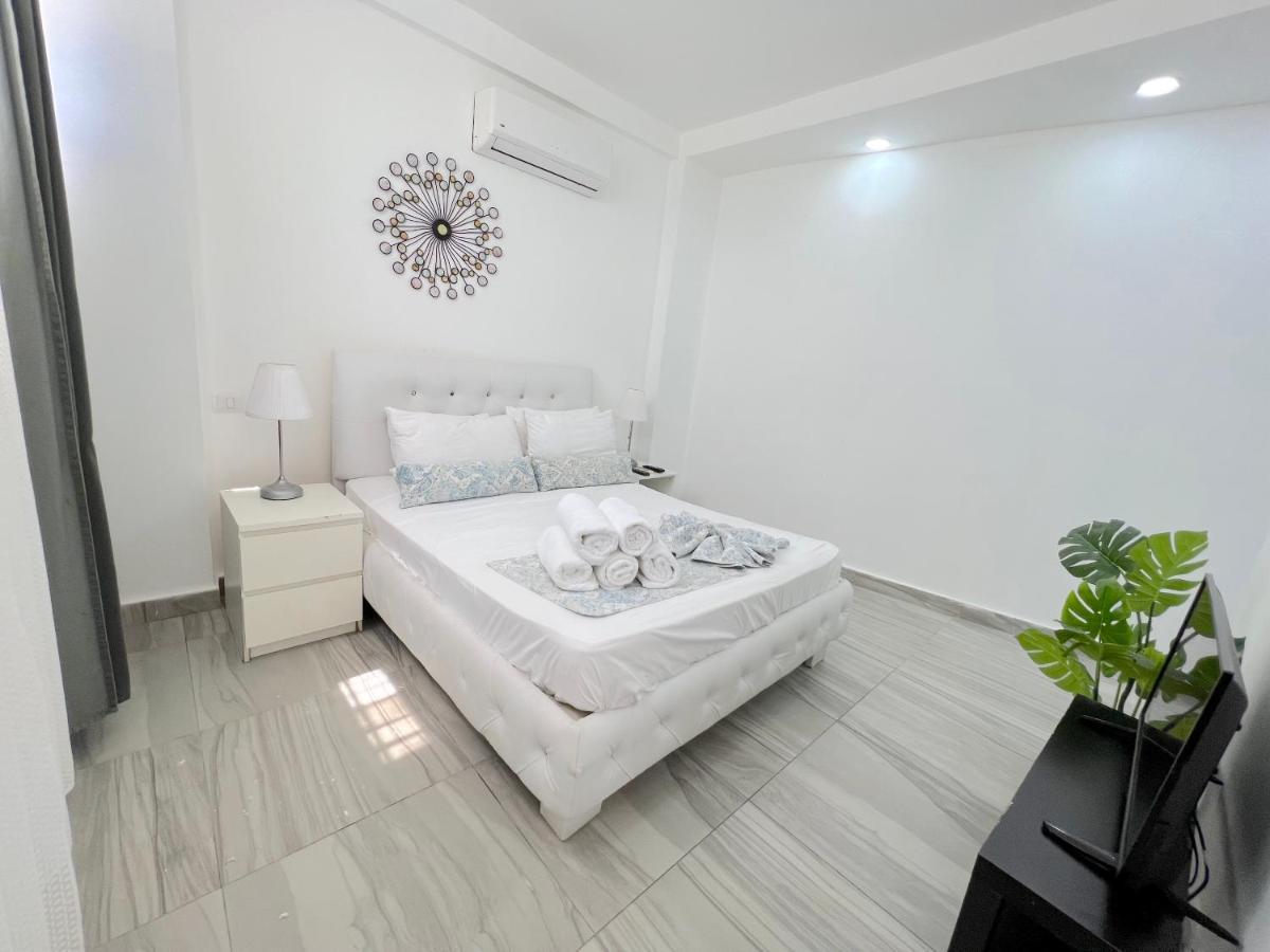 Vacation Suites With Rooftop Pool, Beach Club, Spa, Restaurants - Ducassi Collection - Playa Los Corales 푼타 카나 객실 사진