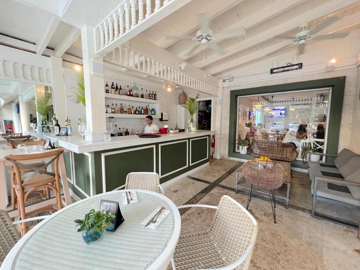 Vacation Suites With Rooftop Pool, Beach Club, Spa, Restaurants - Ducassi Collection - Playa Los Corales 푼타 카나 외부 사진